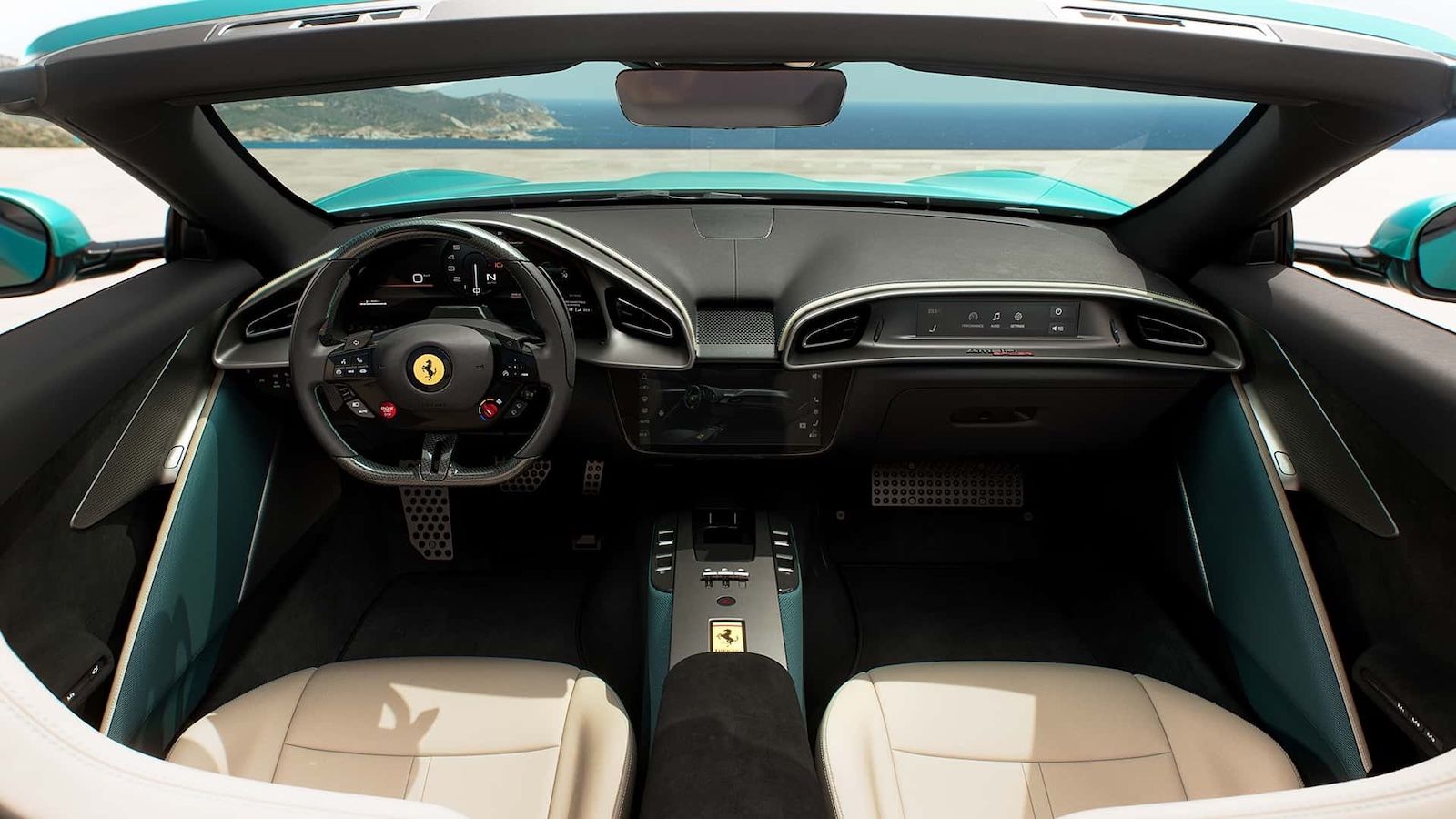 Ferrari Amalfi Spider: Παρουσιάστηκε o ανοιχτός πειρασμός των 631 ίππων
